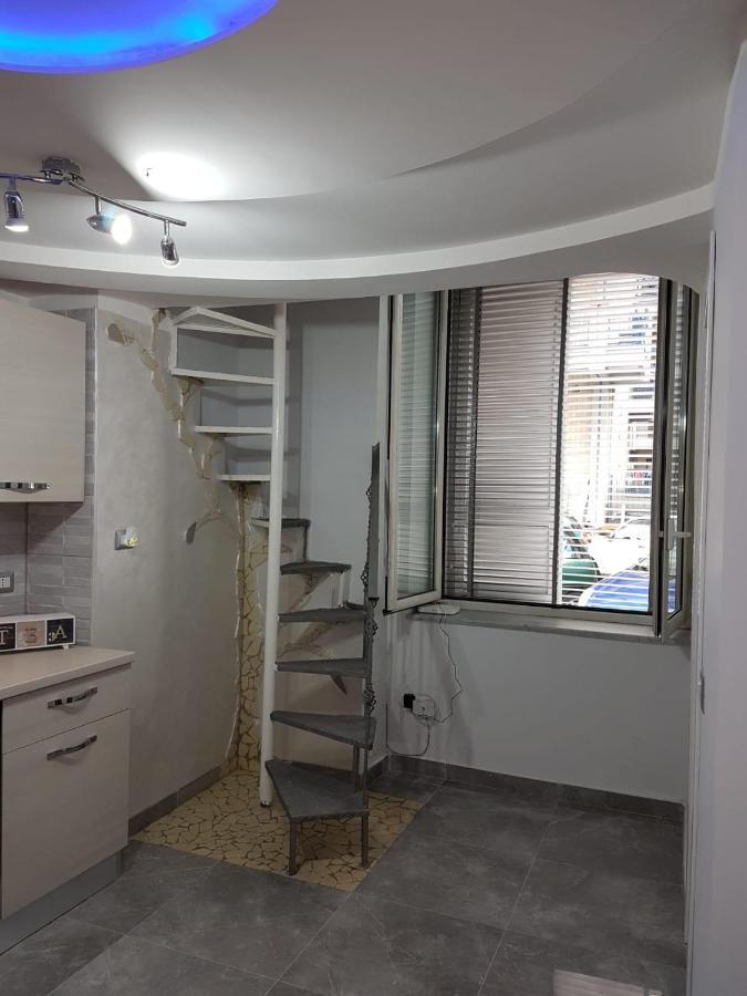 Rebby'S Home نابولي المظهر الخارجي الصورة